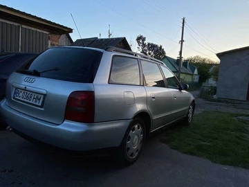 Авто Audi A4 1997 № 8154257