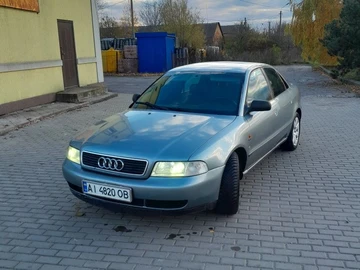 Авто Audi A4 1996 № 8154556