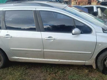 Авто Peugeot 307 2003 № 8154563