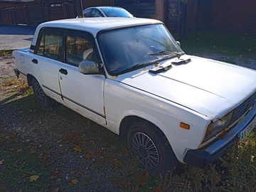 Авто ВАЗ 2105 1992 № 8154572