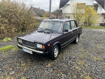 Авто ВАЗ 2107 2004 № 8154710