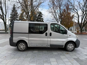 Авто Opel Vivaro 2003 № 8154711