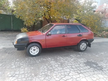 Авто ВАЗ 2109 1992 № 8154736