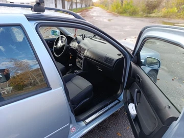 Авто Volkswagen Golf 2005 № 8154826