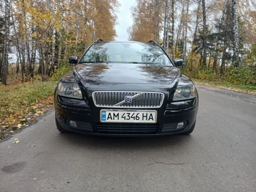 Авто Volvo V50 2006 № 8155000