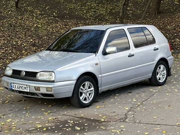 Авто Volkswagen Golf 1996 № 8155021