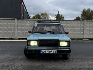 Авто ВАЗ 2107 2000 № 8155105
