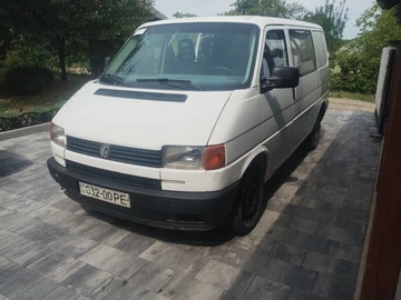 Авто Volkswagen Transporter 1993 № 8155126
