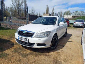 Авто Skoda Octavia 2010 № 8155128
