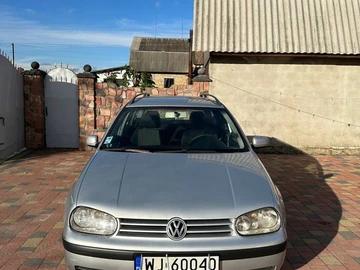 Авто Volkswagen Golf 2004 № 8155189