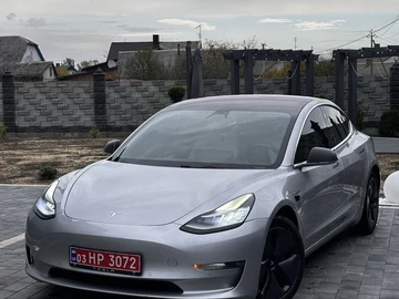 Авто Tesla Model 3 2018 № 8155457
