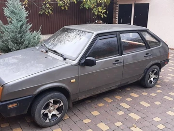 Авто ВАЗ 2109 1991 № 8155466