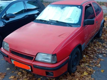 Авто Opel Kadett 1985 № 8155617