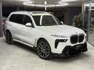 Авто BMW X7 2023 № 8155710