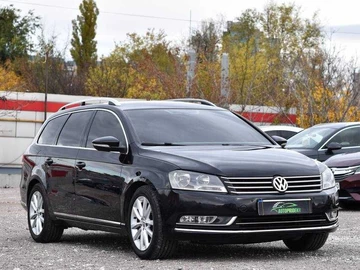 Авто Volkswagen Passat Variant 2013 № 8155714