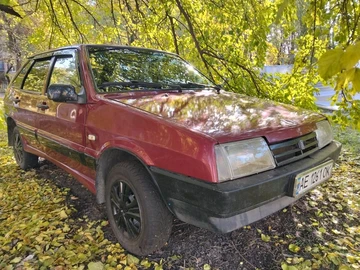 Авто ВАЗ 2109 1992 № 8155713