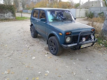 Авто ВАЗ 21121 2004 № 8155746