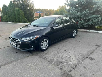 Авто Hyundai Elantra 2018 № 8156011