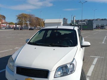 Авто Chevrolet Aveo 2010 № 8156015