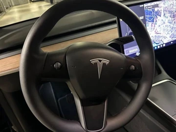 Авто Tesla Roadster 2021 № 8156028