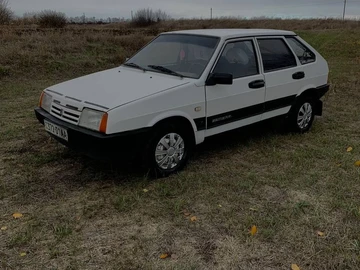 Авто ВАЗ 21093 1993 № 8156029