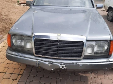 Авто Mercedes 260 1988 № 8156041
