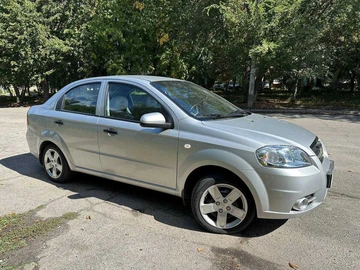 Авто Chevrolet Aveo 2007 № 8156059