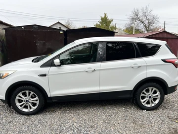 Авто Ford Escape 2017 № 8156060