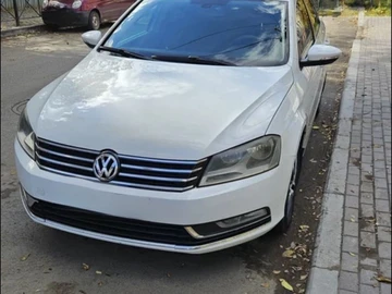 Авто Volkswagen Passat Sedan 2011 № 8156071