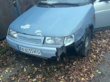 Авто ВАЗ 2110 2003 № 8156203