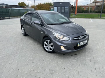 Авто Hyundai Accent 2013 № 8156219