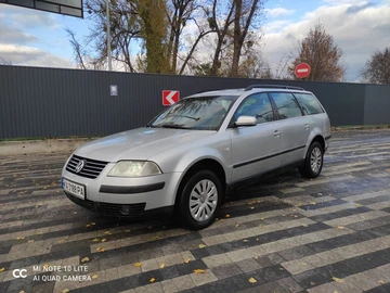 Авто Volkswagen Passat Variant 2003 № 8156221