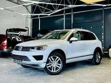 Авто Volkswagen Touareg 2015 № 8156248