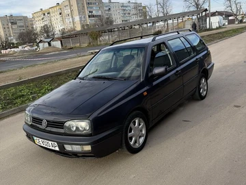 Авто Volkswagen Golf 1996 № 8156309