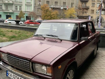 Авто ВАЗ 2107 2002 № 8156320
