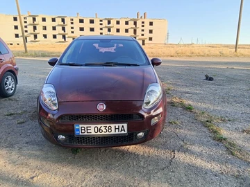 Авто Fiat Grande Punto 2013 № 8156336