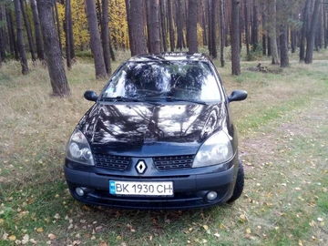 Авто Renault Clio 2002 № 8156500