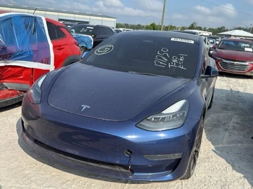 Авто Tesla Model 3 2022 № 8156513