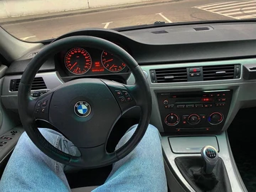 Авто BMW 3 Серия 2007 № 8156602