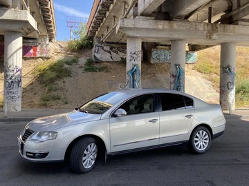 Авто Volkswagen Passat Sedan 2010 № 8156637