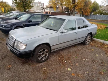 Авто Mercedes W124 1988 № 8156668