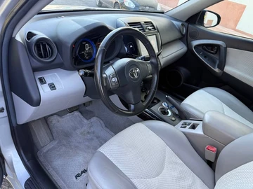 Авто Toyota Rav 4 2014 № 8156815