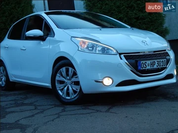 Авто Peugeot 208 2012 № 8156847