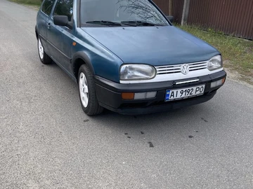 Авто Volkswagen Golf 1994 № 8156941