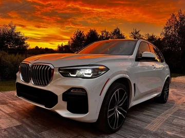 Авто BMW X5 2020 № 8157043