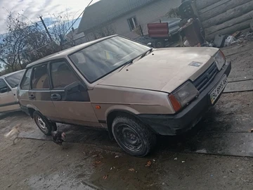 Авто ВАЗ 2109 2001 № 8157052