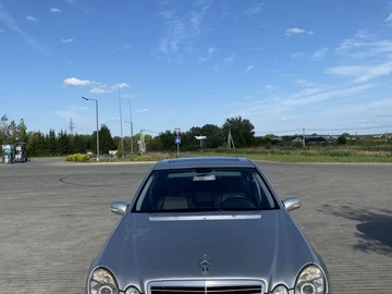 Авто Mercedes E Серия 2004 № 8157088