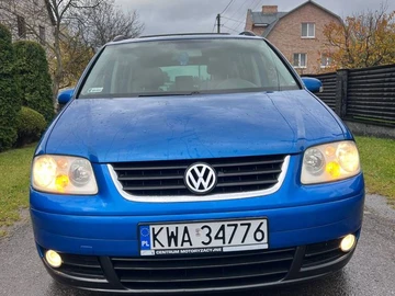 Авто Volkswagen Touran 2005 № 8157199