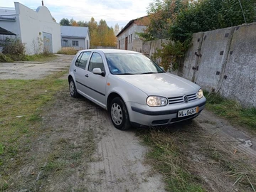 Авто Volkswagen Golf 1998 № 8157203
