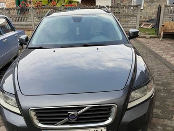 Авто Volvo V50 2009 № 8157309